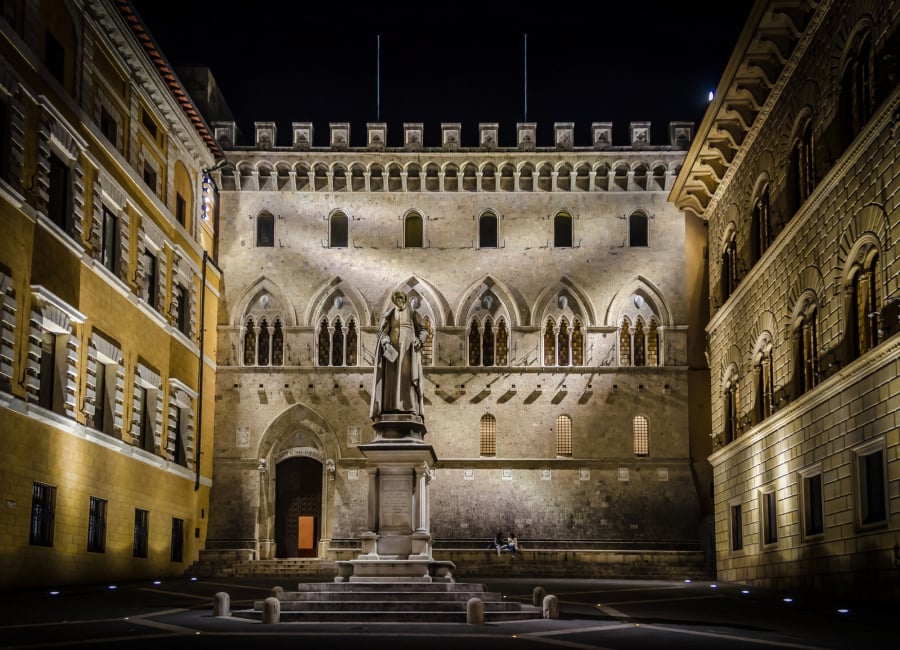 Siedziba banku Banca Monte dei Paschi di Siena.