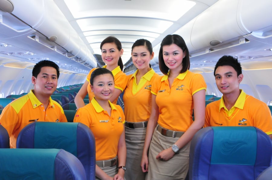 Personel pokładowy niskokosztowej linii Cebu Pacific Air.